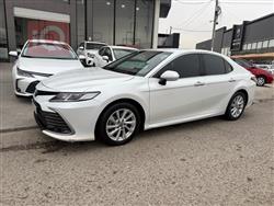 تۆیۆتا کامری